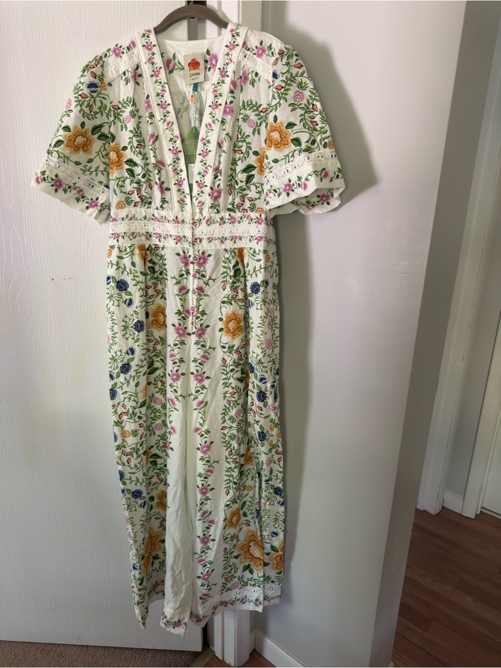 FARM Rio White Floral Embroidered Wide‑Leg Jumpsuit - Picture 4 of 8